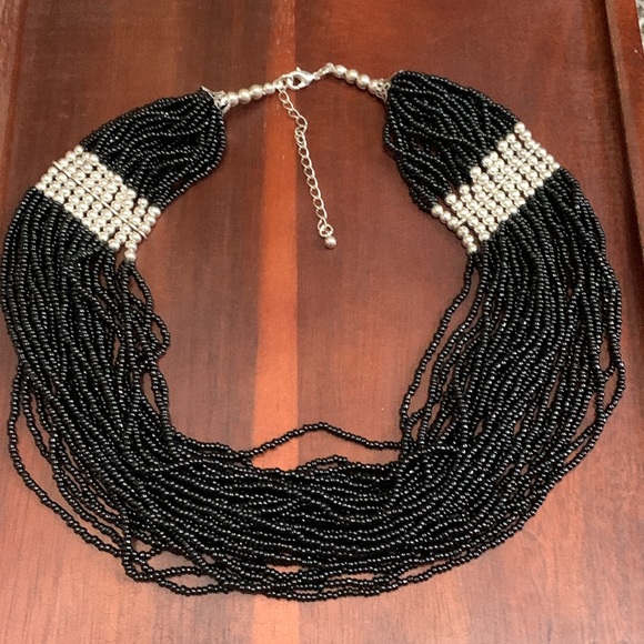 Black and silver bead multi strand necklace - Picture 1 of 4